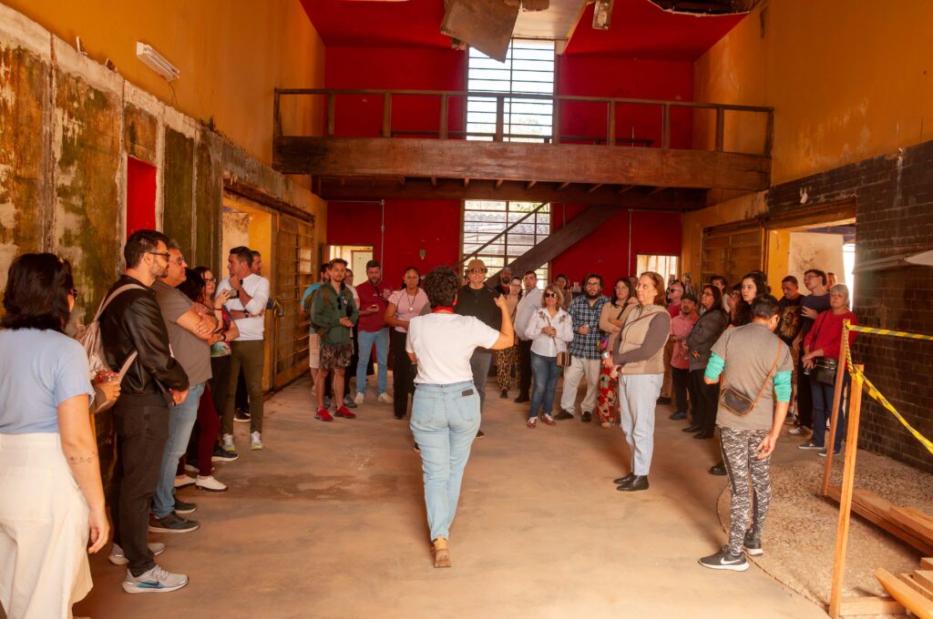 brasil-restauro-aula-aberta-casa-flavio-de-carvalho-valinhos